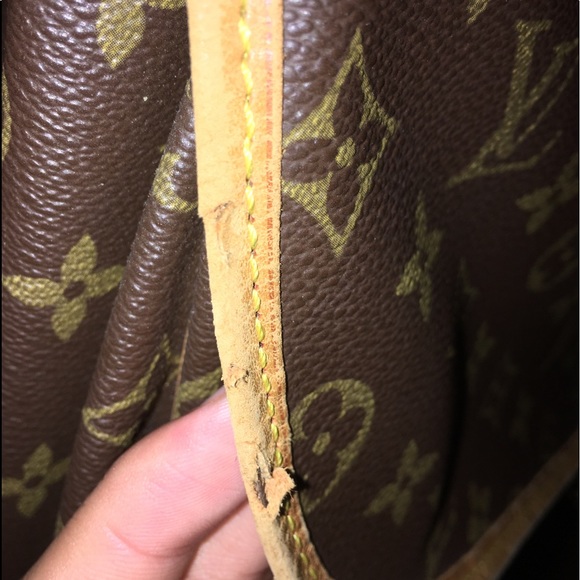 Louis Vuitton Messenger Bag Unisex - Picture 4 of 6